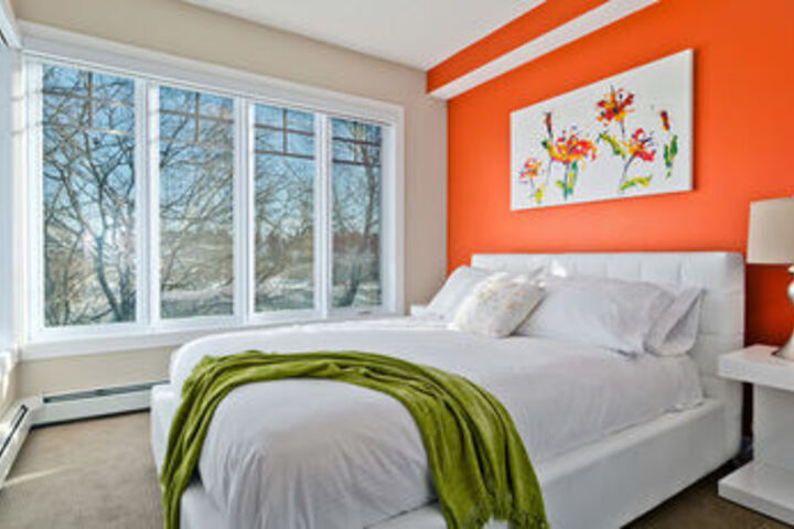 Room 4 of 19