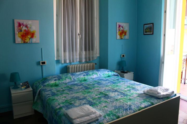 Room 37 of 107