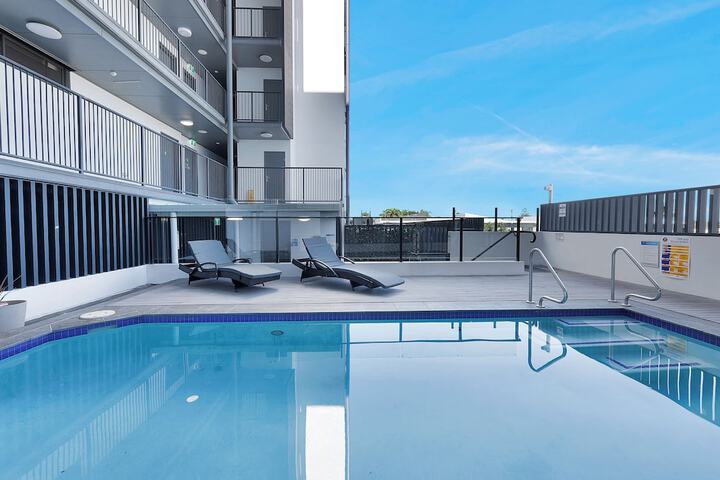 Pool 59 of 73