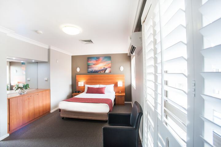 Room 20 of 81