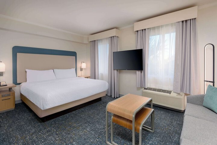1 King Bed Studio Suite (1 of 17)