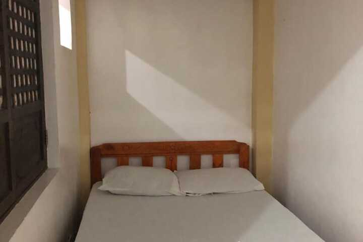 Room 14 of 24
