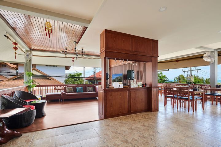 Lobby Photos