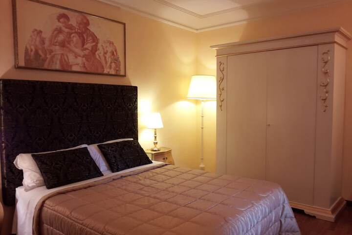 Room 22 of 95
