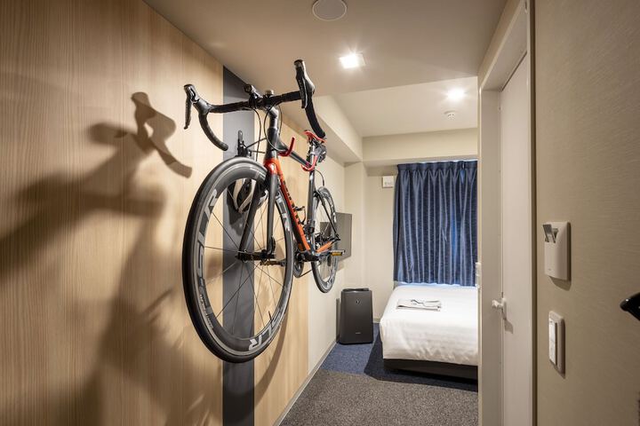 Room 7 of 36