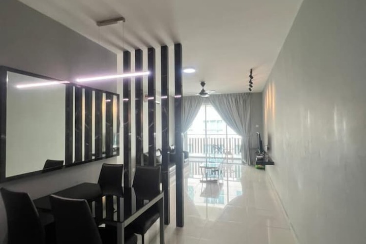 Room 40 of 72