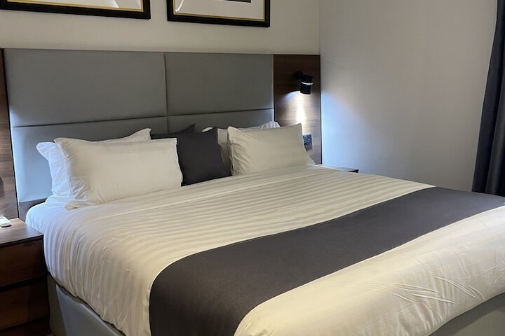 Room 7 of 29