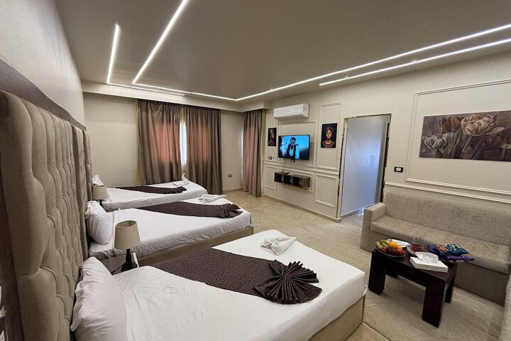 Room 32 of 110