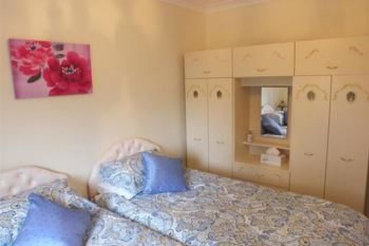 Room 11 of 29