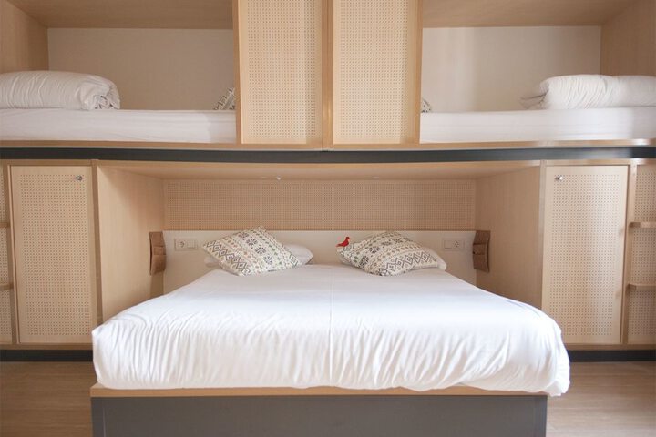 Room 15 of 73