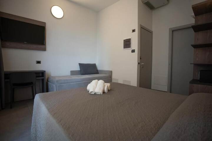 Room 8 of 61