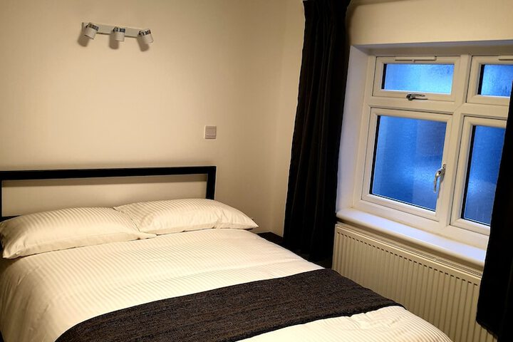 Room 5 of 39