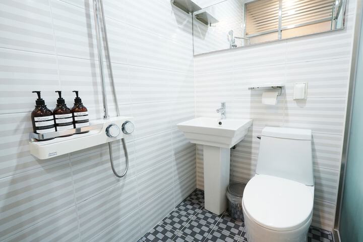 Bath Interior