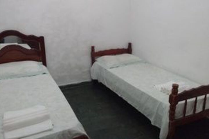 Room 16 of 26