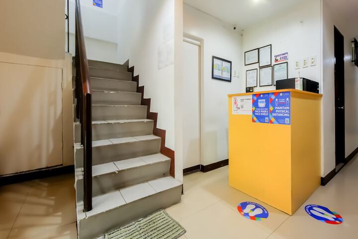 Super OYO 856 City Stay Inns Slex Makati