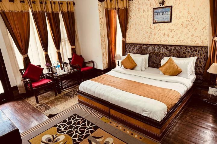 Room 19 of 41