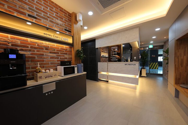 Hotel Interior 2 of 100