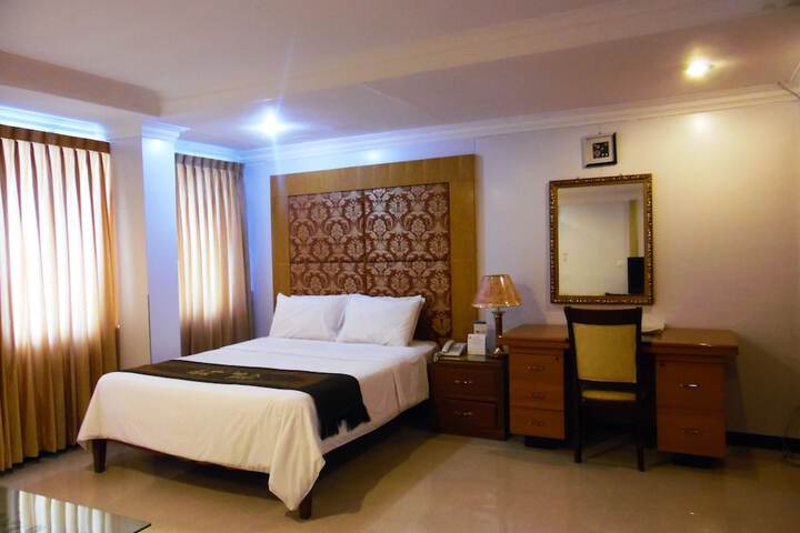 Room 20 of 40