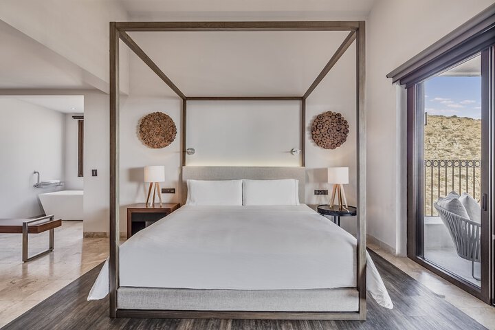 Room 27 of 119