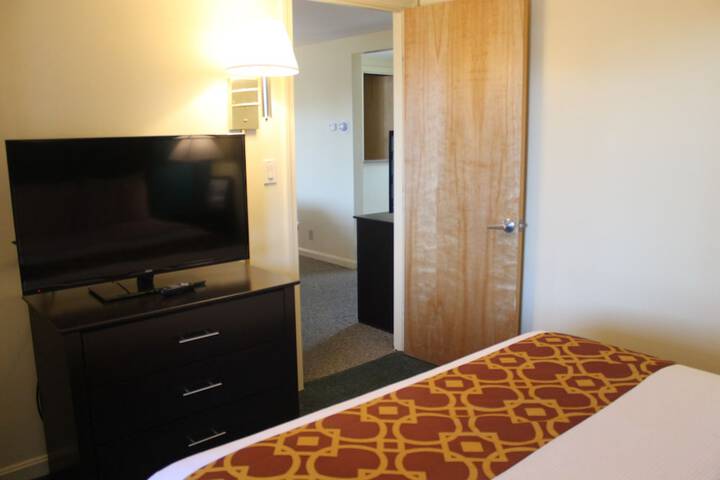 Room 9 of 101