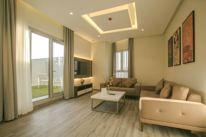 Room 32 of 68