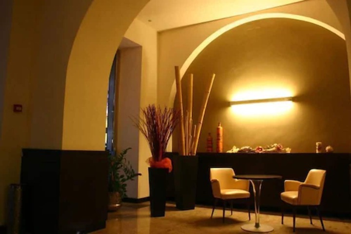 Hotel Interior 9 of 43
