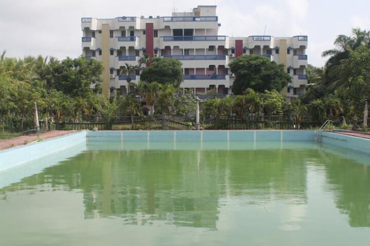Pool 22 of 65