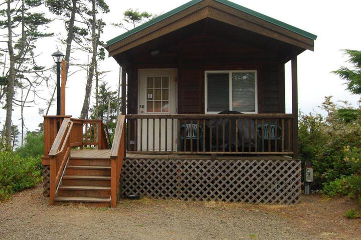 Exterior of Pio Pico Camping Resort One-Bedroom Cabin 14