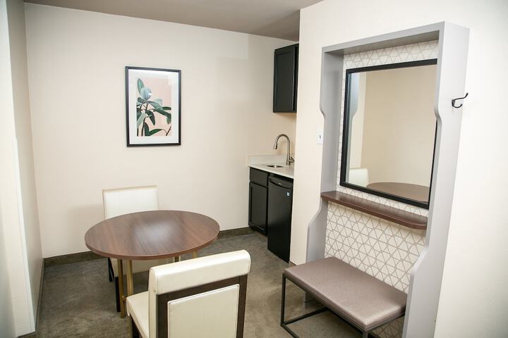 Room amenity