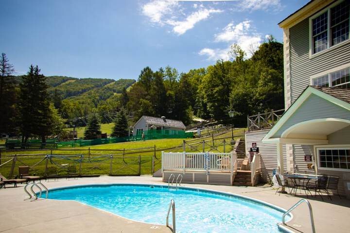 Pool 39 of 68