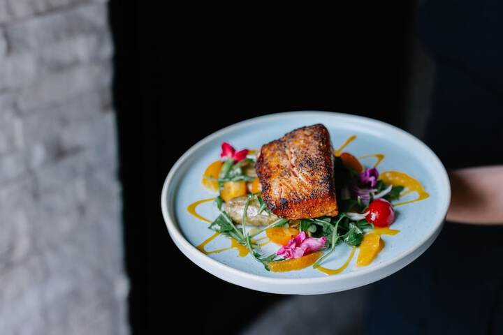 Dining 104 of 149