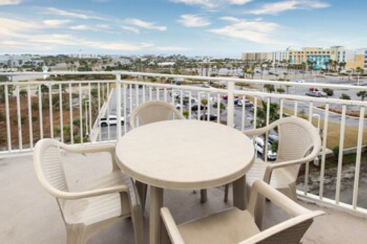 Terrace/Patio 7 of 67