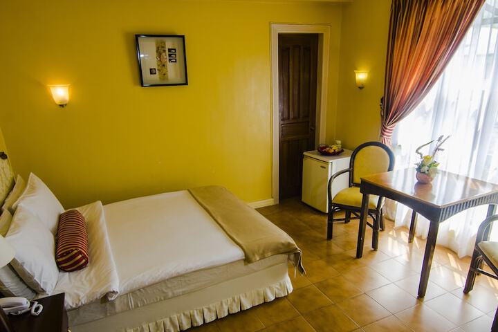 Room 10 of 57