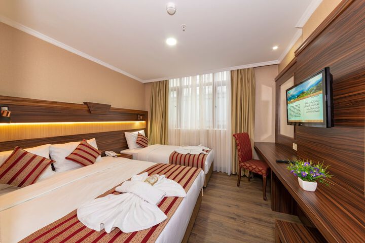 Room 21 of 46