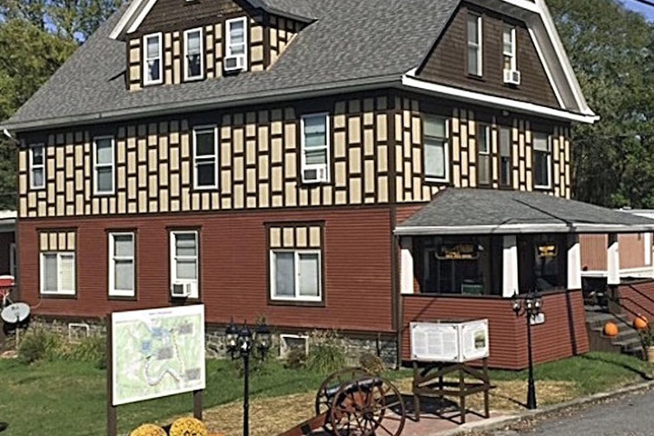 River House Lodge