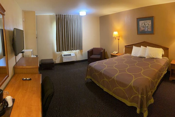 Single Room (5 of 6)