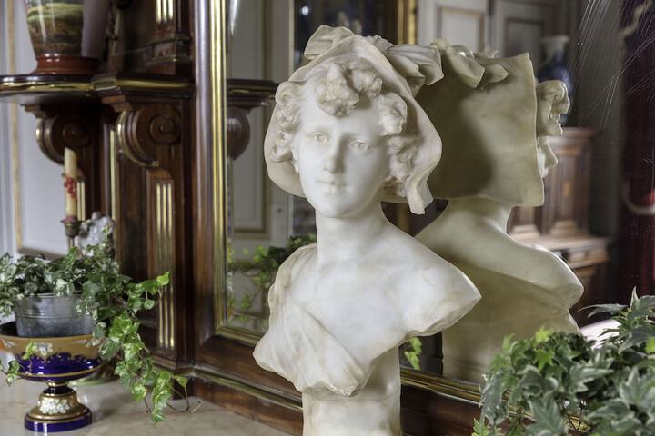 Interior detail
