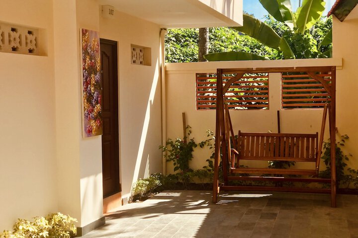 Hotel Exterior 58 of 69
