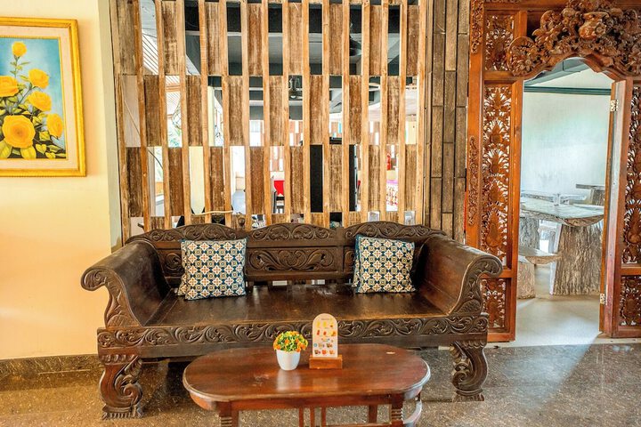 Lobby Photos