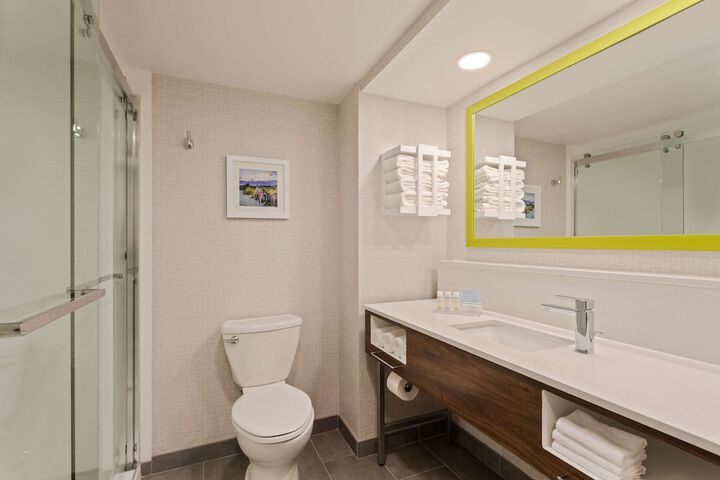 Bathroom shower
