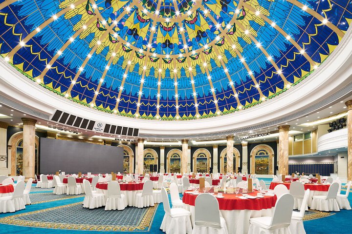Ballroom/Hall 52 of 57