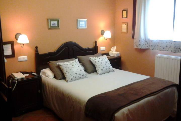 Room 10 of 50