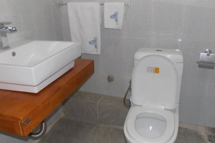 Room 49 of 81