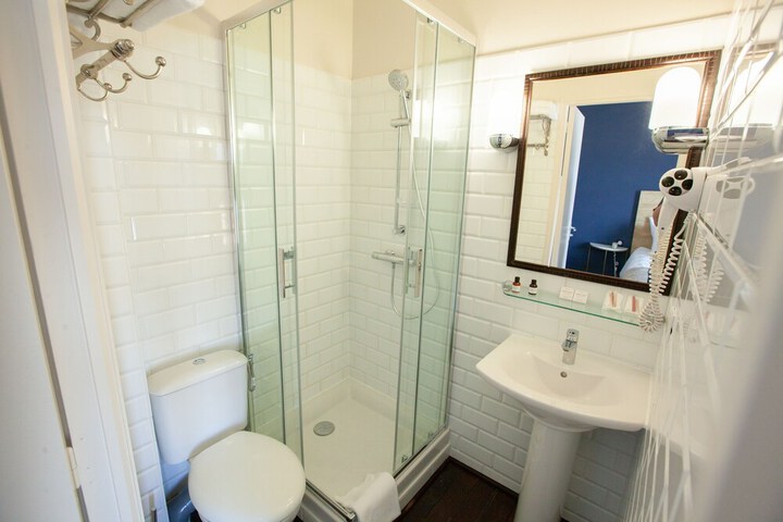Bath Photo