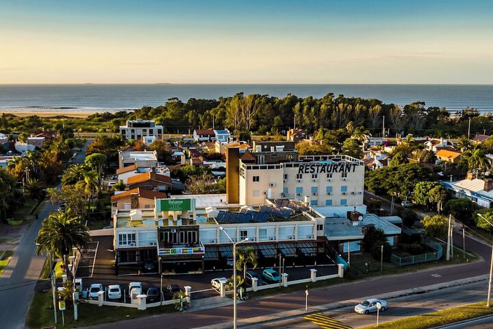 Hotel Bahamas