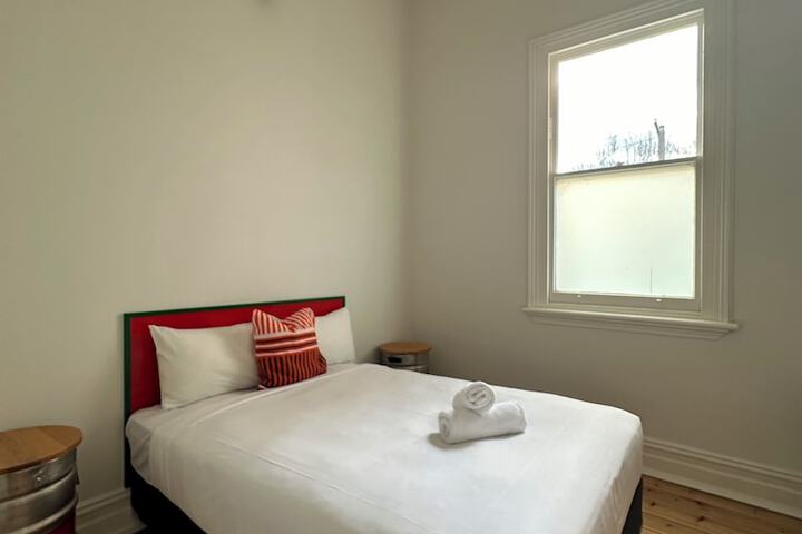 Room 12 of 23