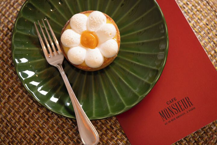 Dining 54 of 65