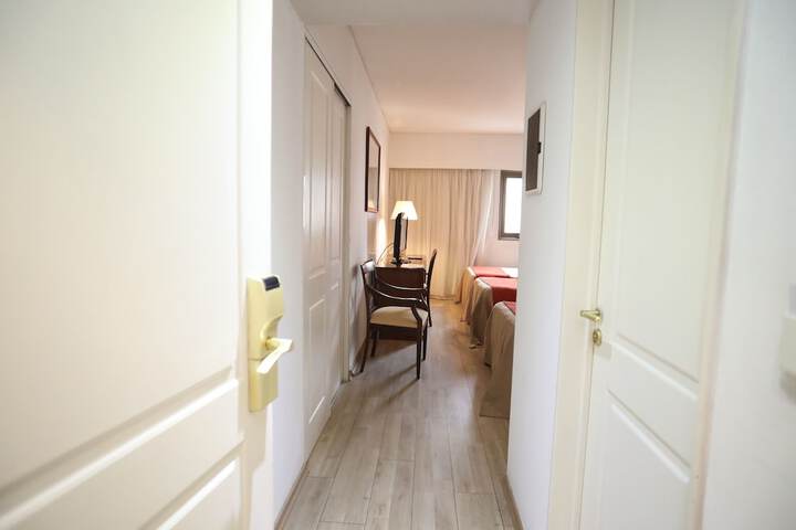 Room 10 of 39