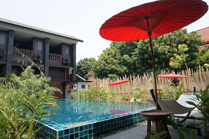 Pool 65 of 88