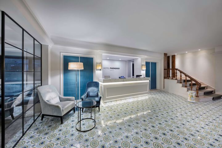Hotel Lobby